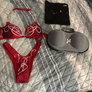 Bikini competition suit